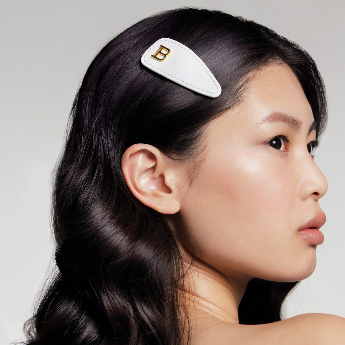 BALMAIN HAIR PRINTEMPS Leather Snap Hair Clip White valge nahast juukseklamber, pilt 3